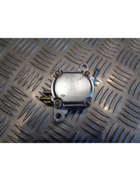 pompe essence depression robinet scooter peugeot 80 50 100 125 sv sym jonway 15