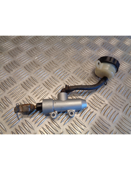 maitre cylindre frein arriere quad hsun hs 700 hs1102mu atv huansong chinois 4x4