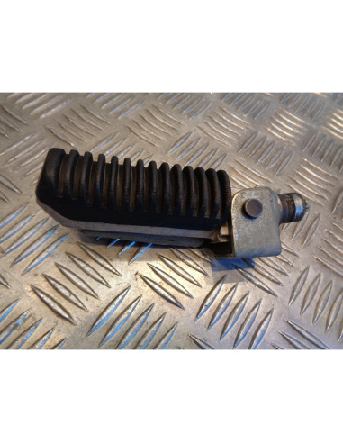 platine repose cale pied avant droit moto suzuki gsf 600 bandit js1a8