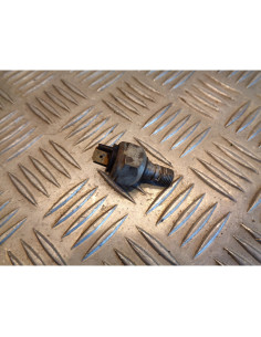capteur frein arriere contacteur feu stop moto aprilia 125 tuareg