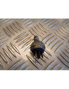 capteur frein arriere contacteur feu stop moto aprilia 125 tuareg 2