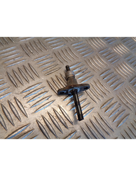 sortie essence reservoir moto aprilia 125 tuareg