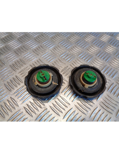2 x bouchon reservoir essence moto aprilia 125 tuareg