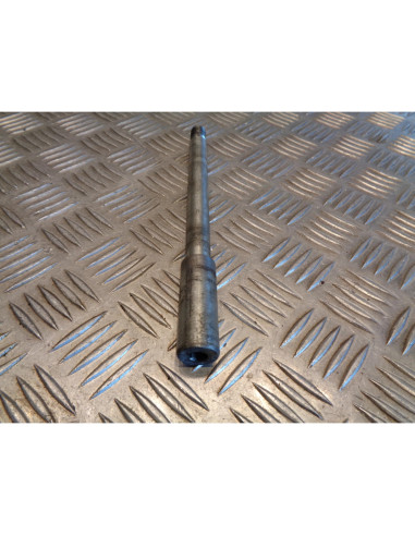 axe roue avant moto aprilia 125 tuareg