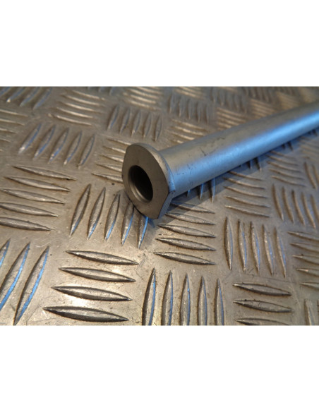 axe de roue arriere moto honda cbr 900 rr 02-03 ref: 42301-mcj-750