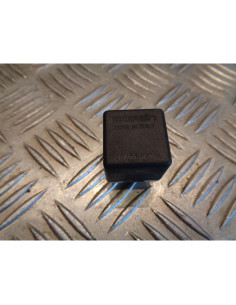 relais demarreur scooter aprilia 50 sonic