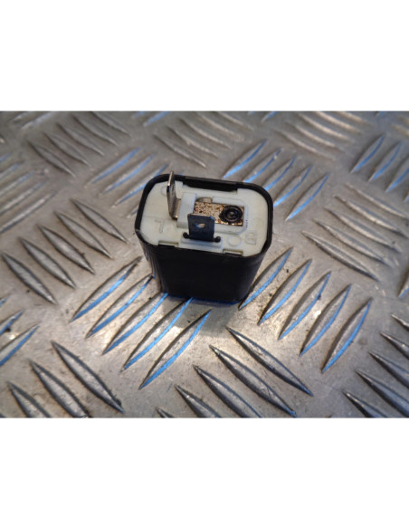 centrale clignotant scooter aprilia 50 sonic