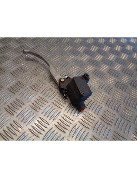 maitre cylindre frein avant scooter aprilia 50 sonic