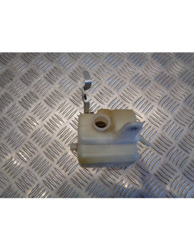 reservoir eau vase bocal expansion moto yamaha yzf 1000 r1 2004 - 06 jyarn12 rn1