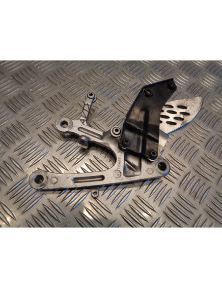 platine repose cale pied avant droit moto yamaha yzf 1000 r1 2004 - 06 jyarn12 r