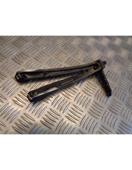 platine repose cale pied arriere gauche moto yamaha yzf 1000 r1 2004 - 06 jyarn1