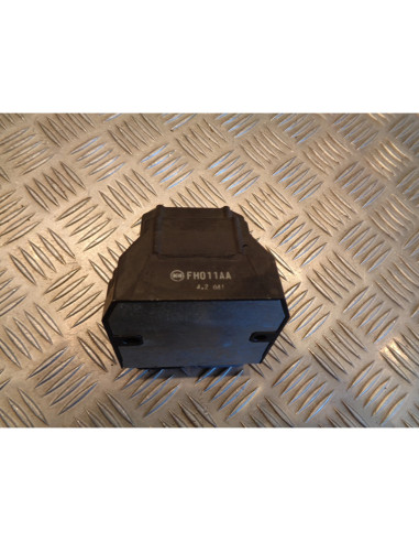 regulateur moto yamaha yzf 1000 r1 2004 - 06 jyarn12 rn12 5vy