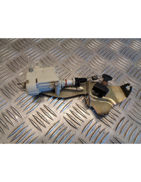 moteur verrouillage ouverture selle scooter piaggio 125 x9 evo evolution