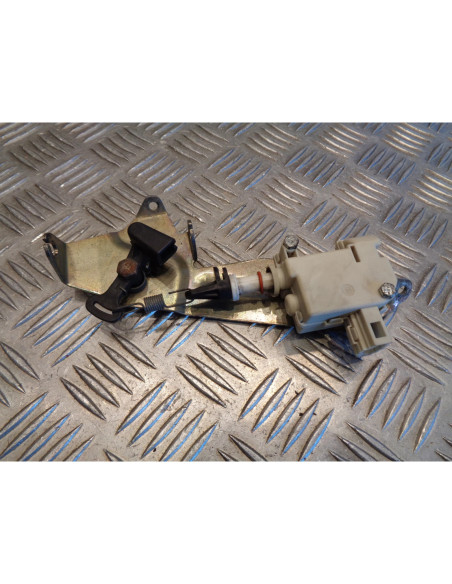 moteur verrouillage ouverture selle scooter piaggio 125 x9 evo evolution