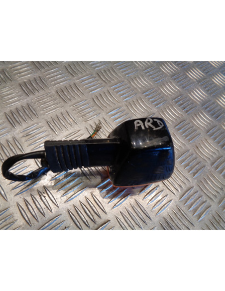clignotant arriere droit moto honda vf 1000 f sc15