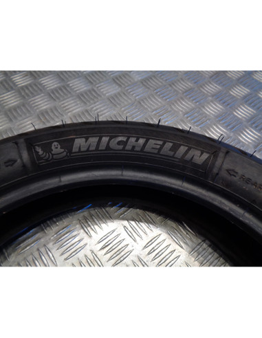 pneu scooter michelin pilot street 110 / 80 - 14 m/c 59p